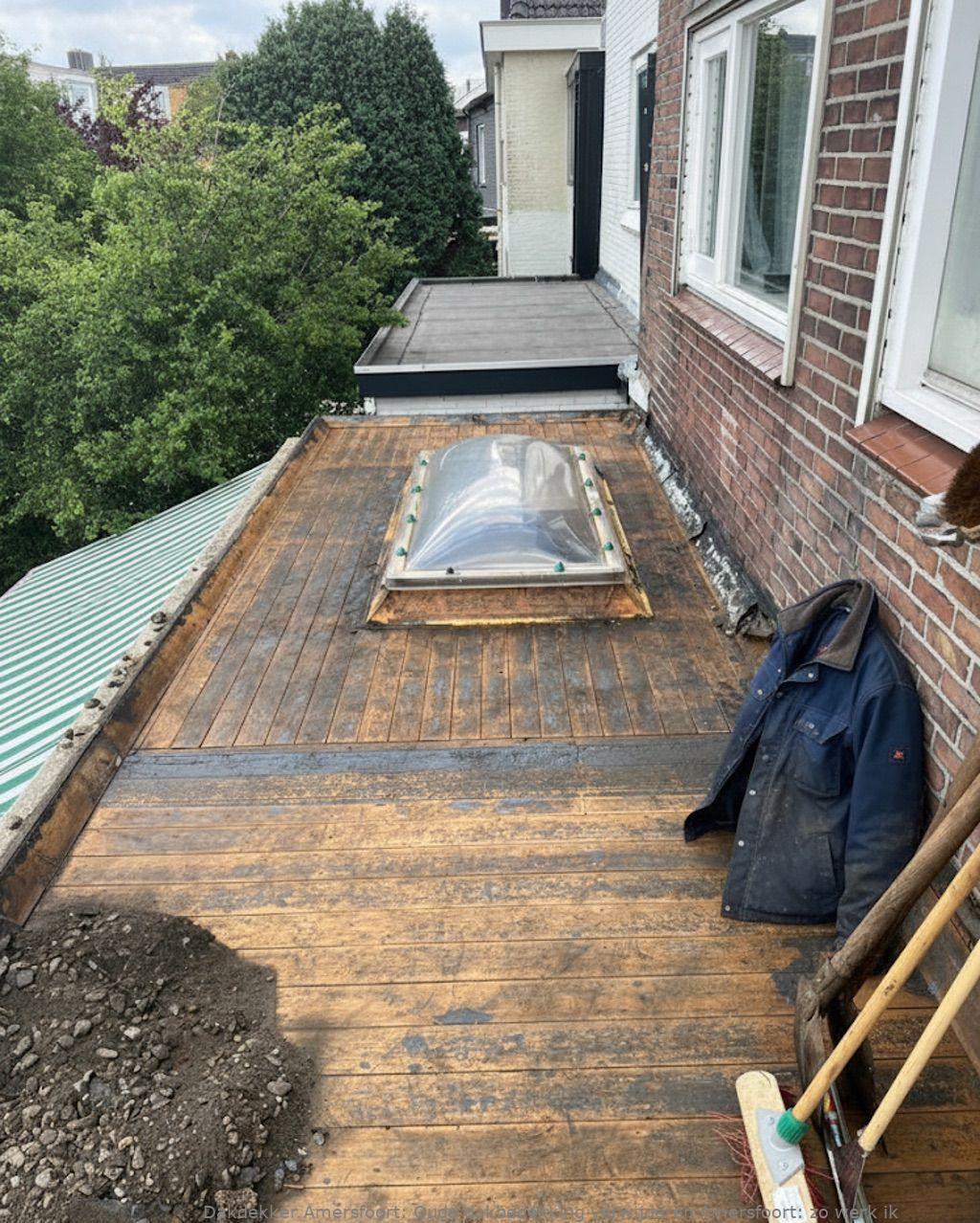 Oude Dakbedekking Verwijderen Amersfoort